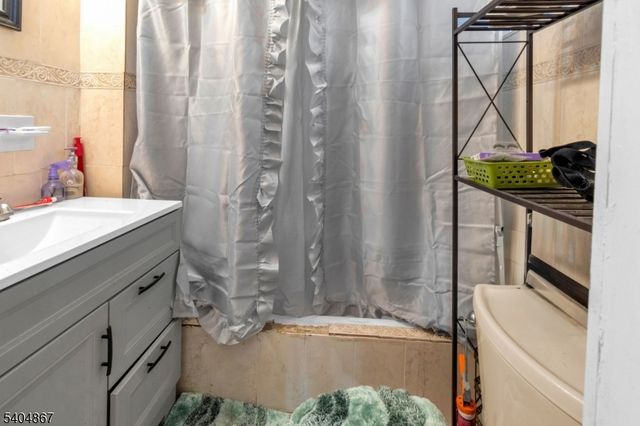 125 Berkshire Pl, Irvington Twp., NJ 07111