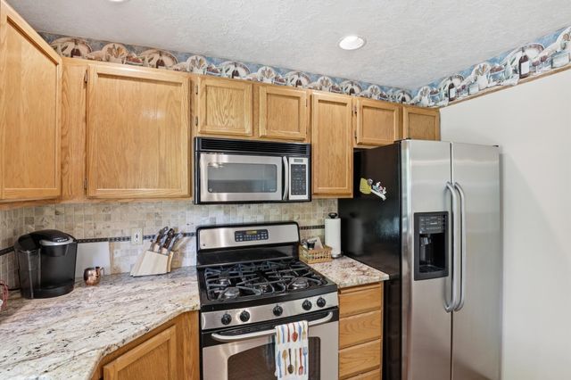 1221 S Bannen Rd, Veradale, WA 99037