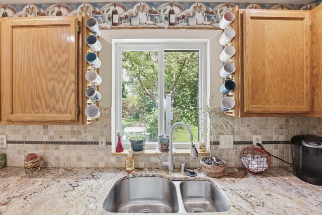 1221 S Bannen Rd, Veradale, WA 99037