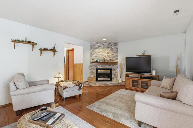 1221 S Bannen Rd, Veradale, WA 99037