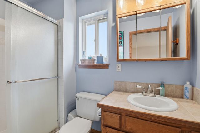 1221 S Bannen Rd, Veradale, WA 99037
