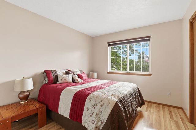 1221 S Bannen Rd, Veradale, WA 99037
