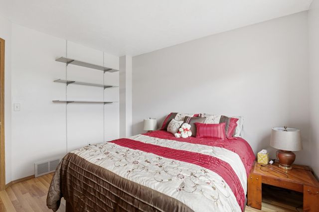 1221 S Bannen Rd, Veradale, WA 99037