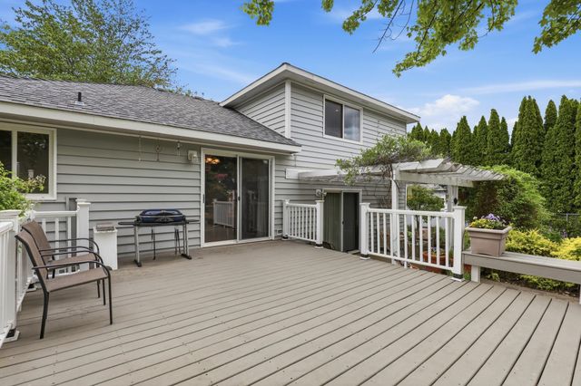 1221 S Bannen Rd, Veradale, WA 99037