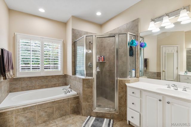 9161 CARTERS GROVE Way, Montgomery, AL 36116