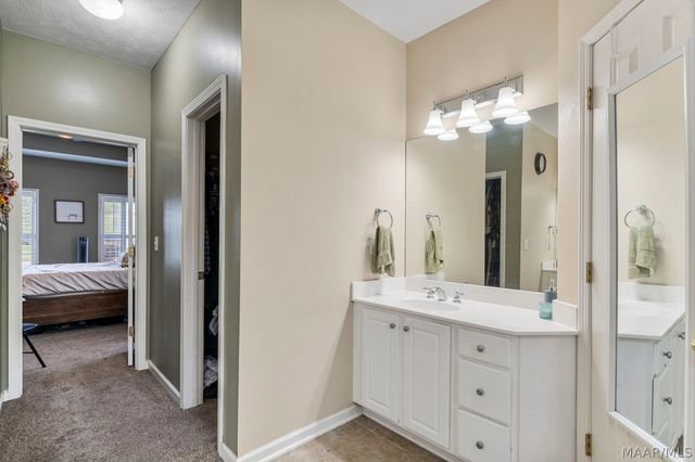 9161 CARTERS GROVE Way, Montgomery, AL 36116