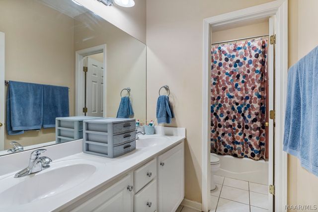 9161 CARTERS GROVE Way, Montgomery, AL 36116