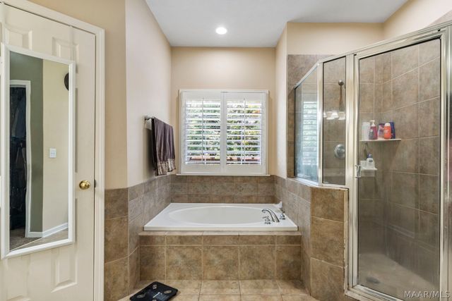 9161 CARTERS GROVE Way, Montgomery, AL 36116