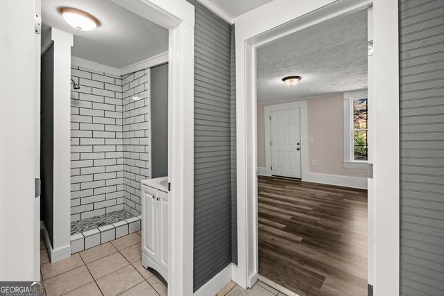 228 Oak Drive, Social Circle, GA 30025