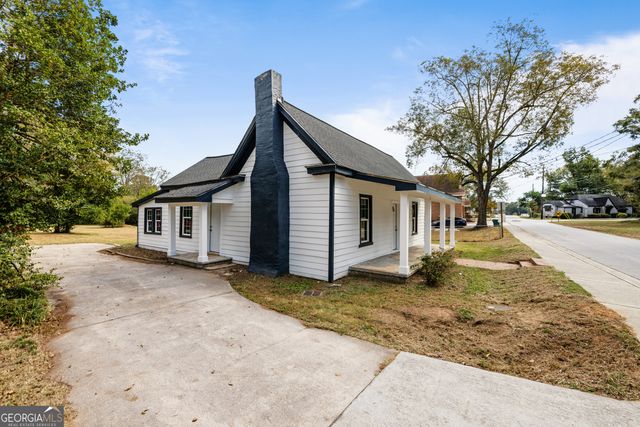 228 Oak Drive, Social Circle, GA 30025