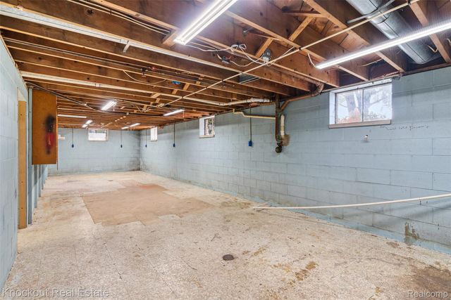 8439 Lewis Road, Genesee Charter Township, MI 48458