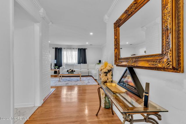 184 County Road 520, Morganville, NJ 07751