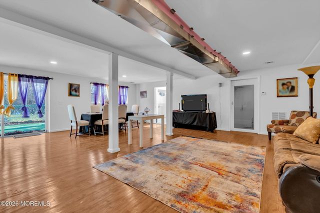 184 County Road 520, Morganville, NJ 07751