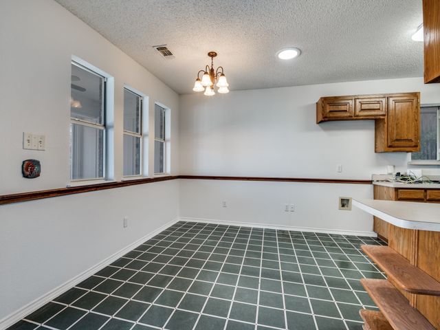 6415 Lake Bluff Drive, Dallas, TX 75249