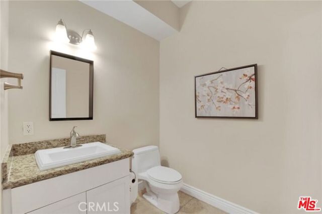 9049 Alcott Street 204, Los Angeles, CA 90035