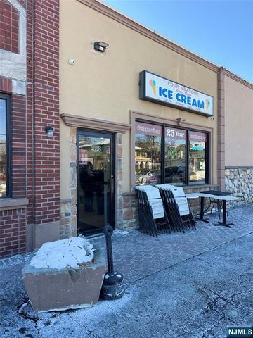 228 Market Street 2, Elmwood Park, NJ 07407