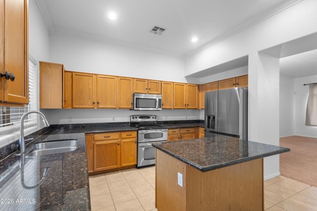 15623 W OCOTILLO Lane, Surprise, AZ 85374