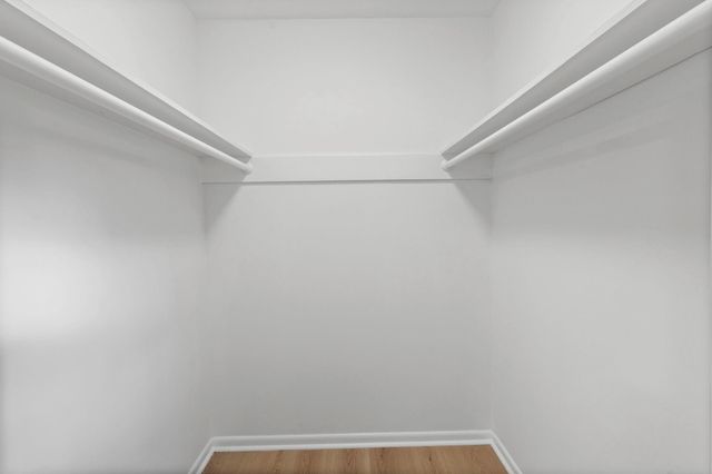 9610 Meadowglen Lane, Houston, TX 77063