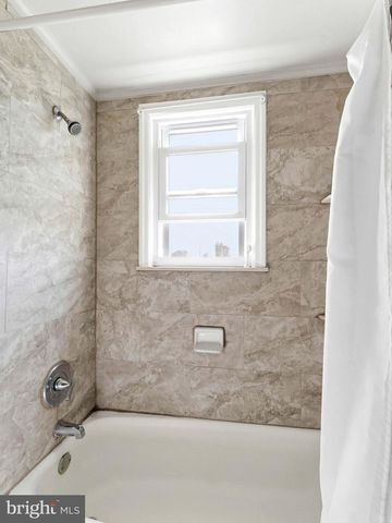 961 S OLDEN AVE., Hamilton, NJ 08610