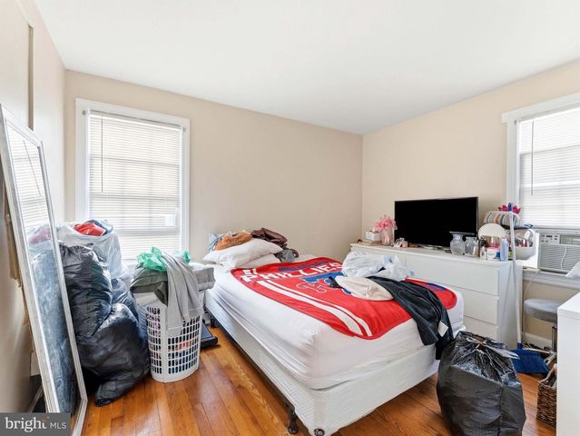 961 S OLDEN AVE., Hamilton, NJ 08610