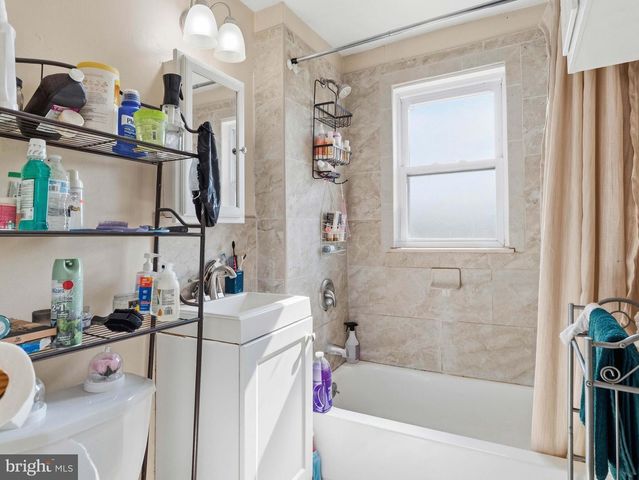 961 S OLDEN AVE., Hamilton, NJ 08610