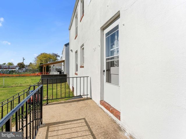 961 S OLDEN AVE., Hamilton, NJ 08610