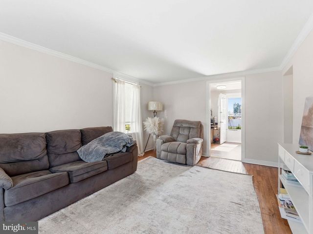 961 S OLDEN AVE., Hamilton, NJ 08610