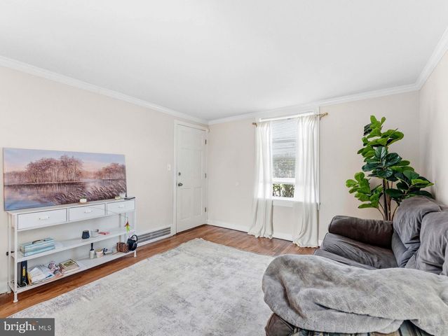 961 S OLDEN AVE., Hamilton, NJ 08610