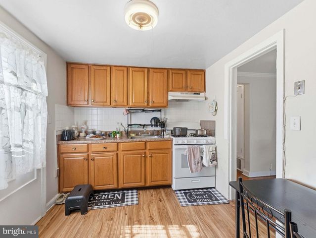 961 S OLDEN AVE., Hamilton, NJ 08610