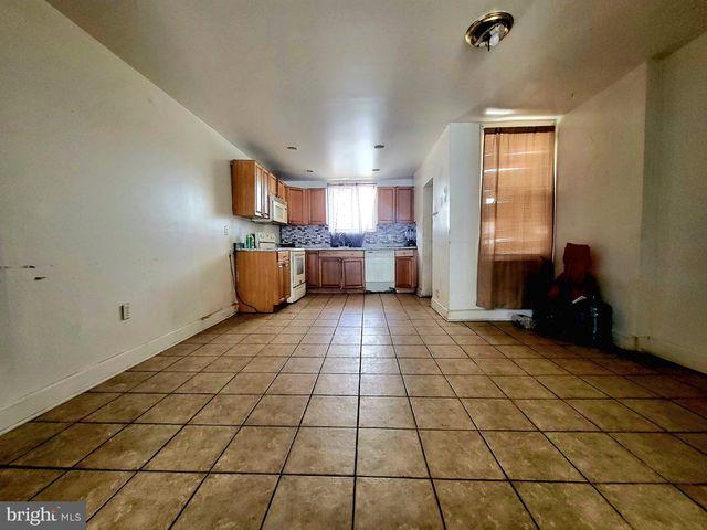 4739 LORING ST, Philadelphia, PA 19136