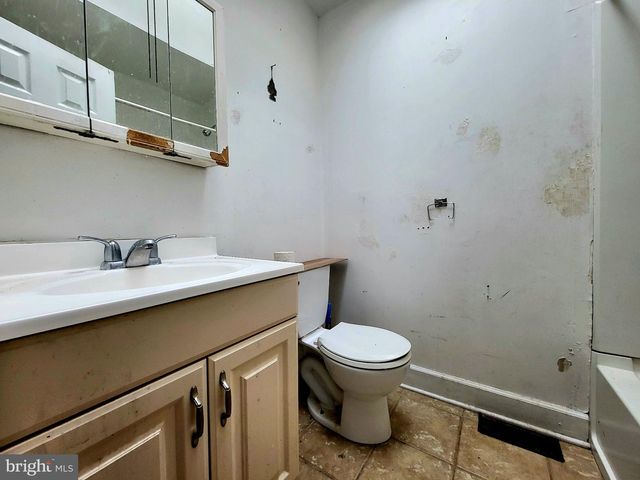 4739 LORING ST, Philadelphia, PA 19136