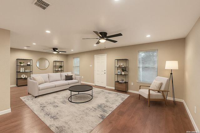1635 ARBOR PL, San Antonio, TX 78207