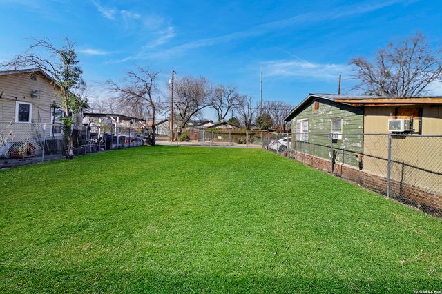 1635 ARBOR PL, San Antonio, TX 78207