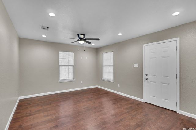 1635 ARBOR PL, San Antonio, TX 78207
