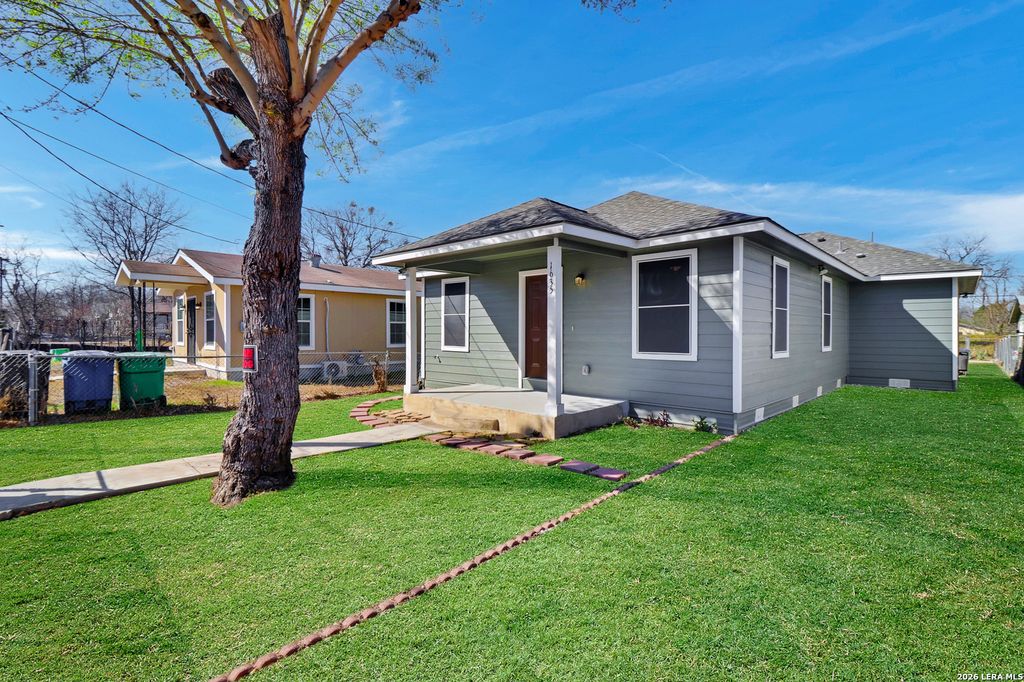 1635 ARBOR PL, San Antonio, TX 78207