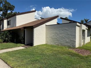 2207 BELLEAIR ROAD B22, Clearwater, FL 33764