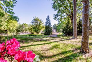 524 Dawn Circle, Charlotte, NC 28213