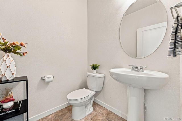 430 Thrush Place, Johnstown, CO 80534