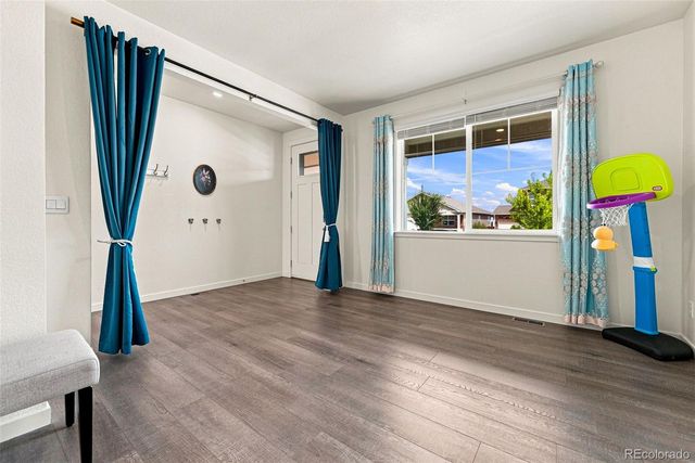 430 Thrush Place, Johnstown, CO 80534
