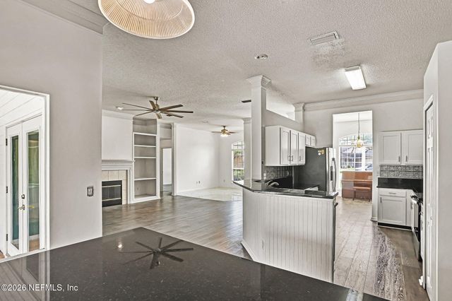 1556 LAKEWAY Drive, Fleming Island, FL 32003