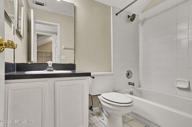 1556 LAKEWAY Drive, Fleming Island, FL 32003