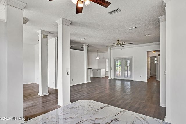 1556 LAKEWAY Drive, Fleming Island, FL 32003