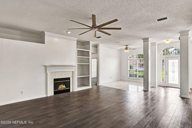 1556 LAKEWAY Drive, Fleming Island, FL 32003