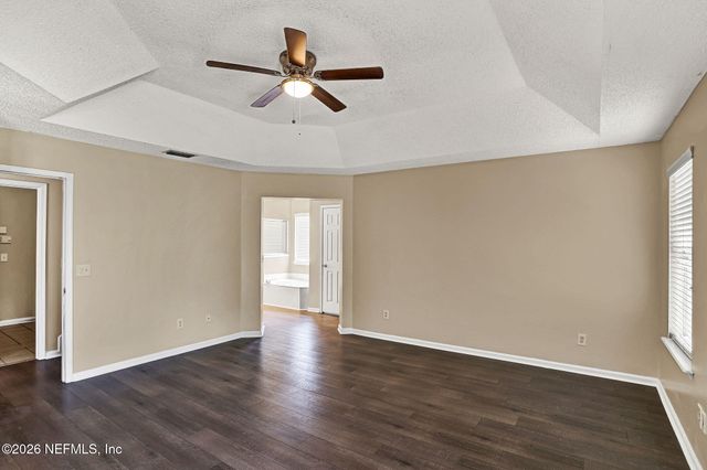1556 LAKEWAY Drive, Fleming Island, FL 32003