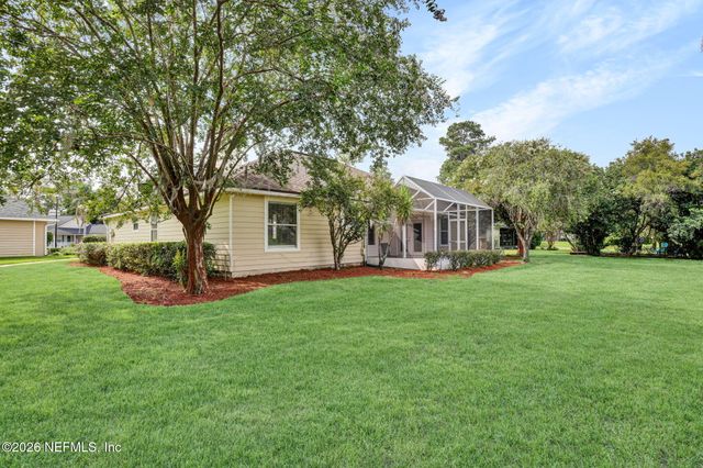 1556 LAKEWAY Drive, Fleming Island, FL 32003