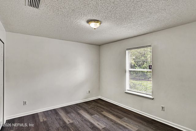 1556 LAKEWAY Drive, Fleming Island, FL 32003
