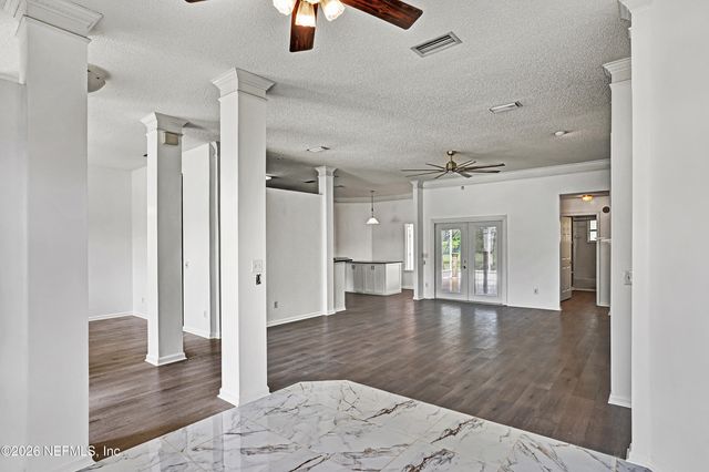 1556 LAKEWAY Drive, Fleming Island, FL 32003