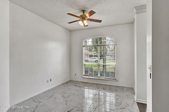 1556 LAKEWAY Drive, Fleming Island, FL 32003