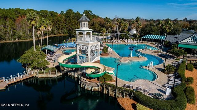 1556 LAKEWAY Drive, Fleming Island, FL 32003