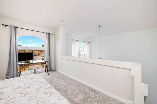 7037 La Tijera E201, Los Angeles, CA 90045